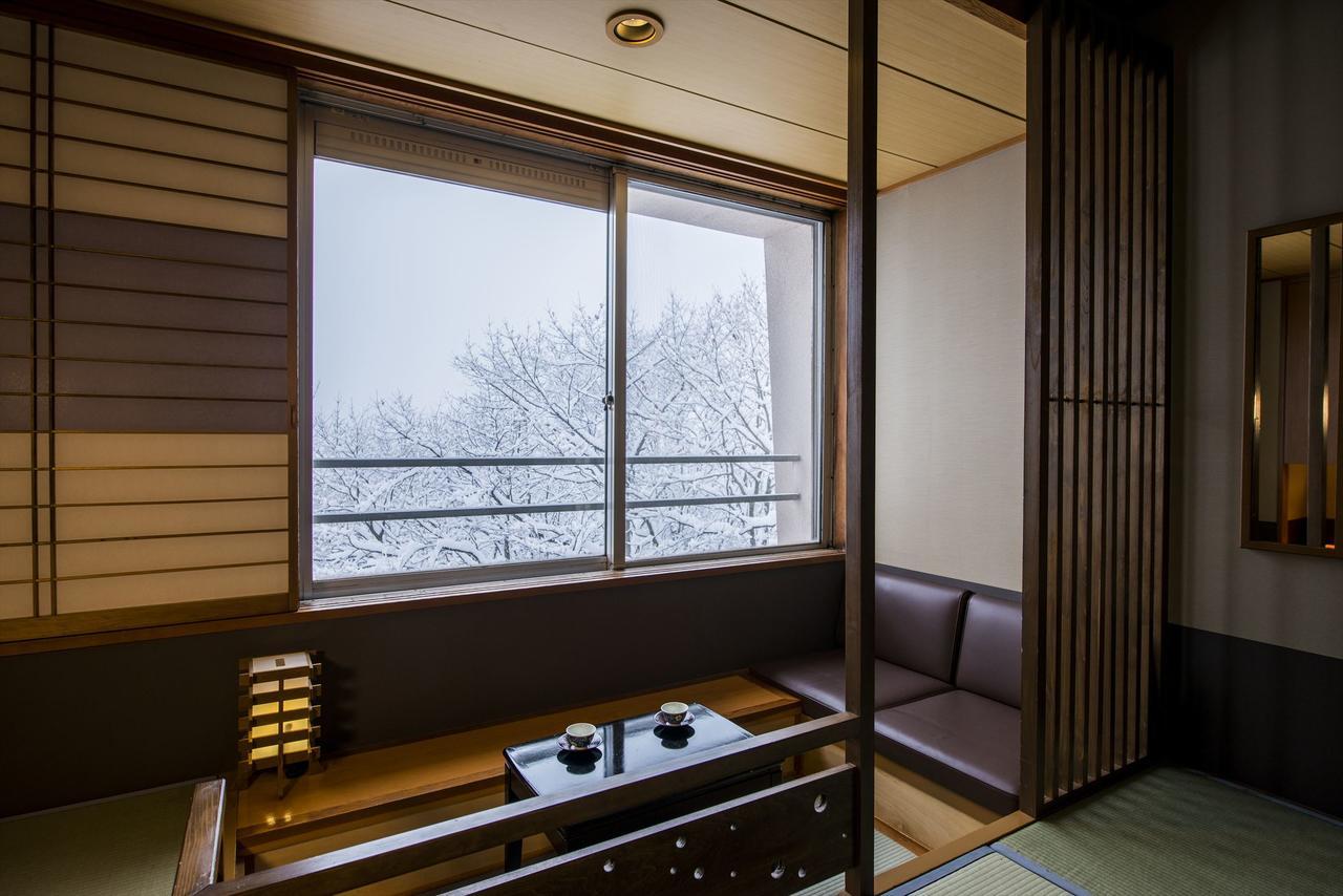 Takamiya Hotel Lucent Ямагата Экстерьер фото